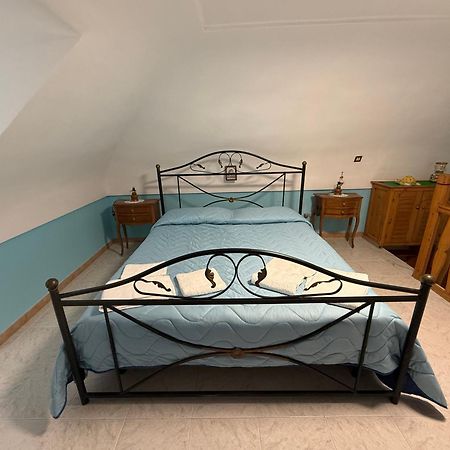 Willa La Casa Dei Sogni Procida Zewnętrze zdjęcie