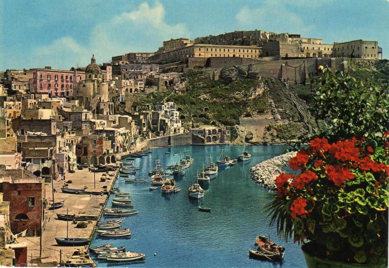 Willa La Casa Dei Sogni Procida Zewnętrze zdjęcie