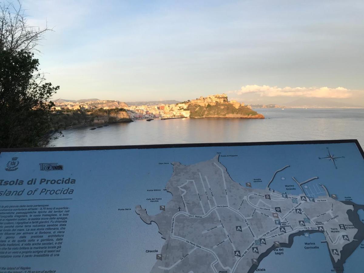 Willa La Casa Dei Sogni Procida Zewnętrze zdjęcie