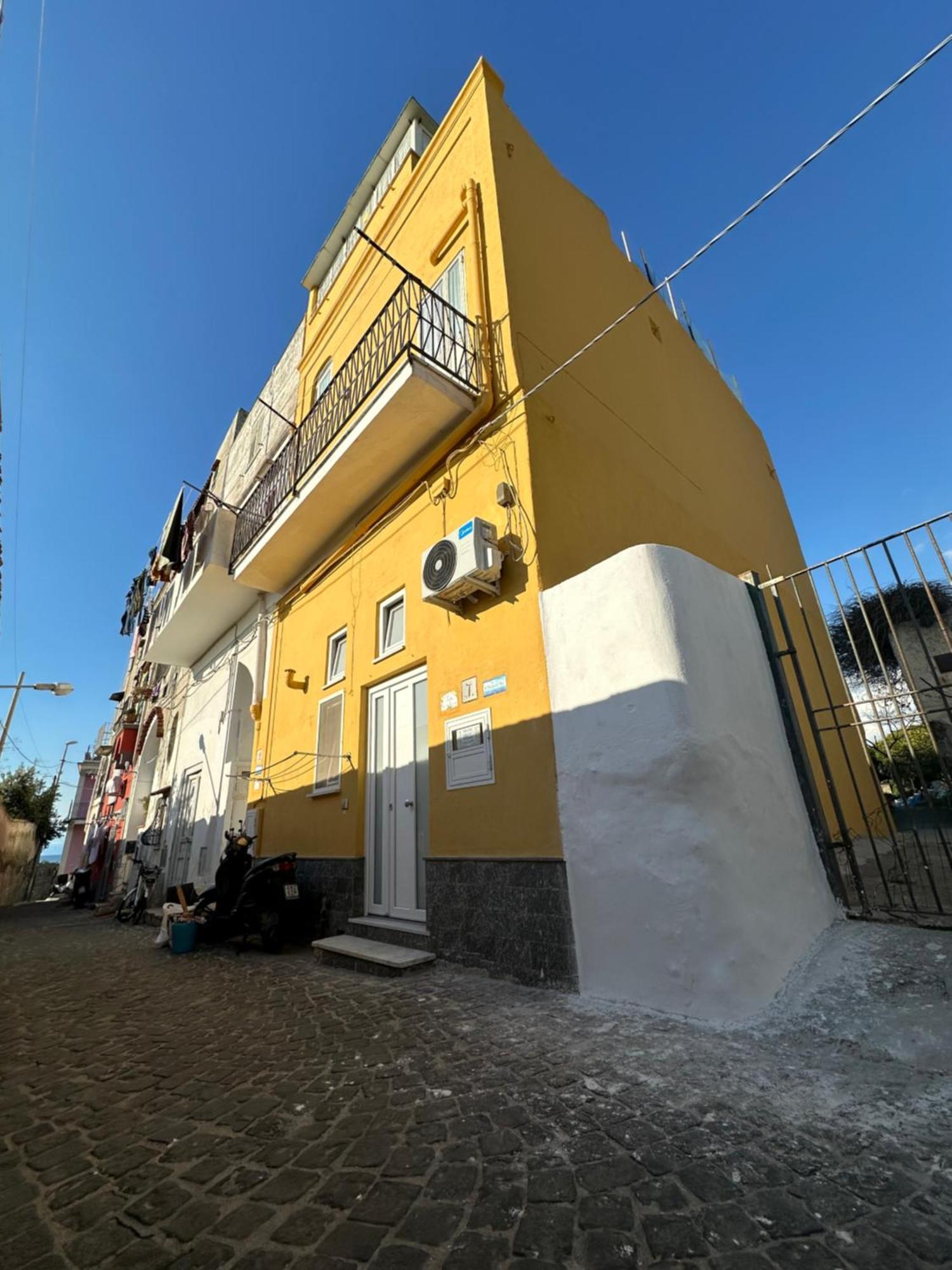 Willa La Casa Dei Sogni Procida Zewnętrze zdjęcie