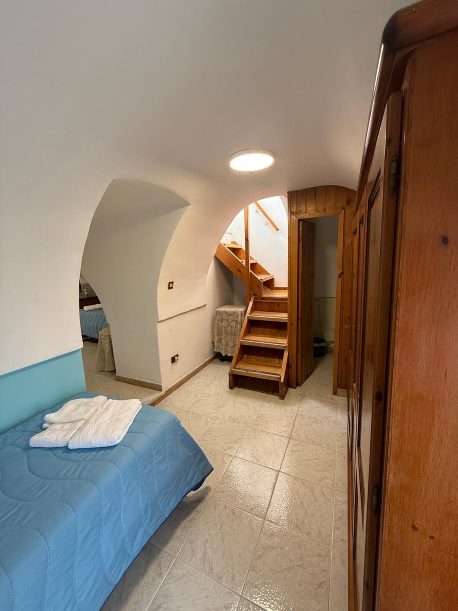 Willa La Casa Dei Sogni Procida Zewnętrze zdjęcie